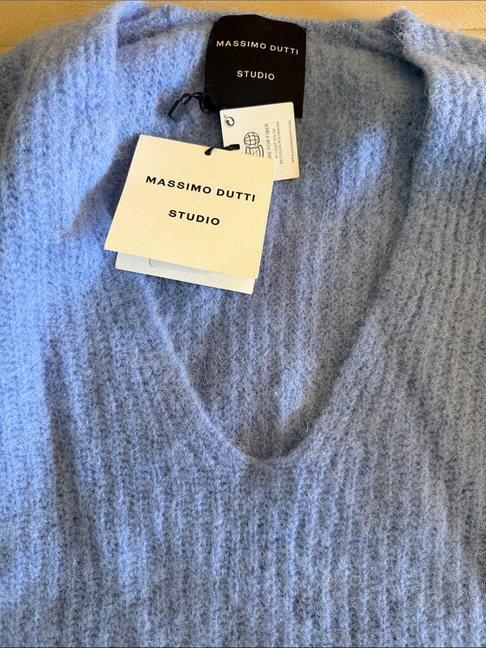 Massimo Dutti Zara Oversized Knit V neck Sweater - Picture 2 of 2